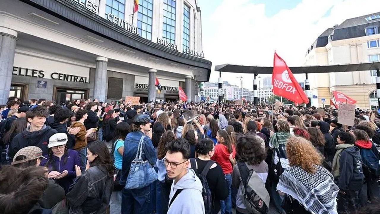 Belçika'daki öğrenci eylemleri: Gözaltına alınan 107 kişiden 27'si tutuklandı