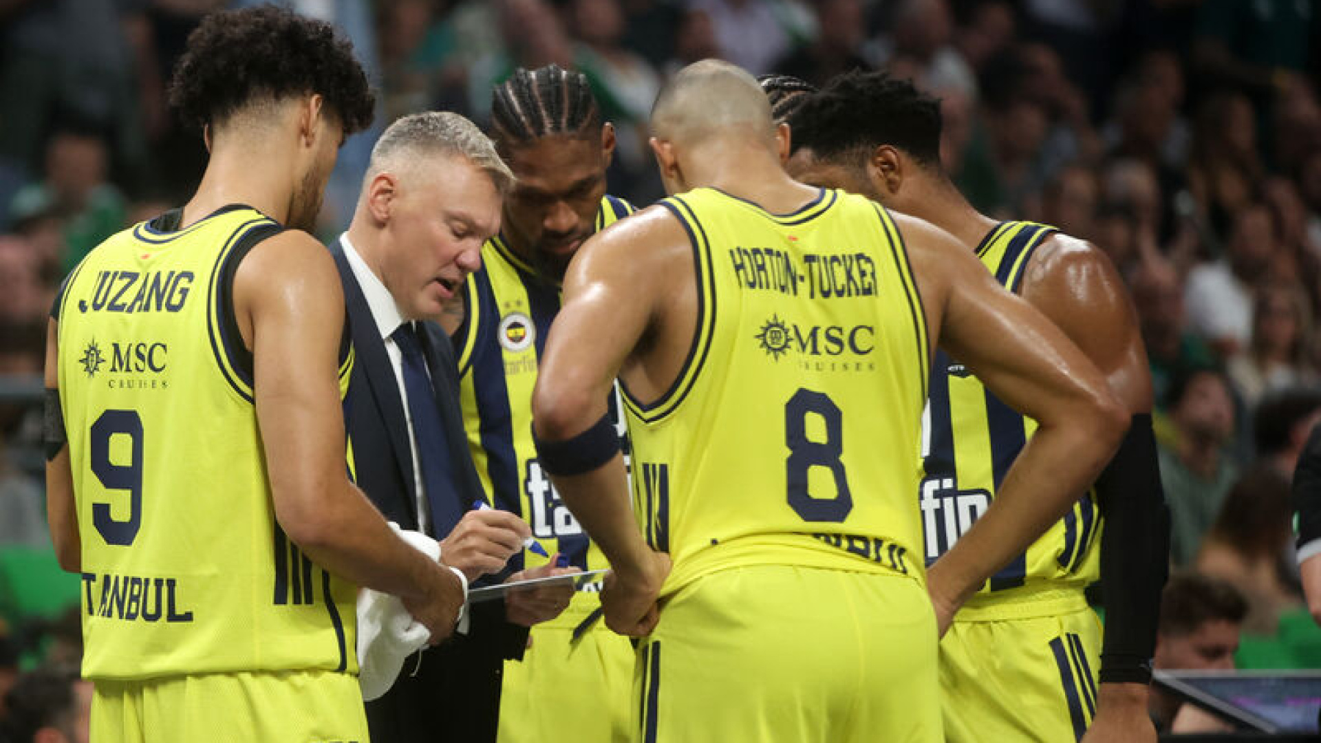 Fenerbahçe, Olympiakos'a konuk olacak!