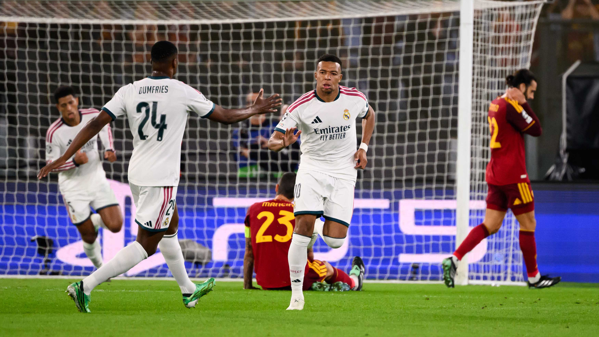 Real Madrid'den tarihi geri dönüş!