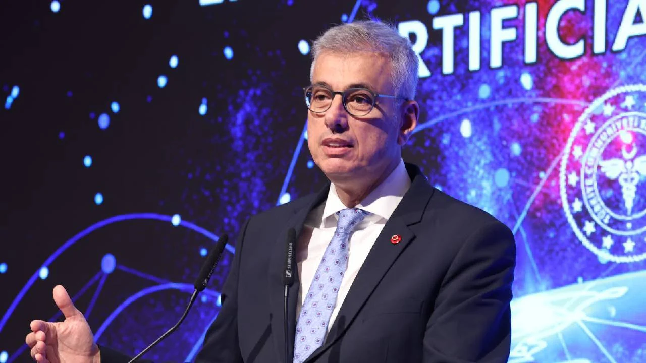 Sağlık Bakanı Memişoğlu: “13 ile 17 yaş arasındaki nüfusun yüzde 30’u sigara kullanıyor”