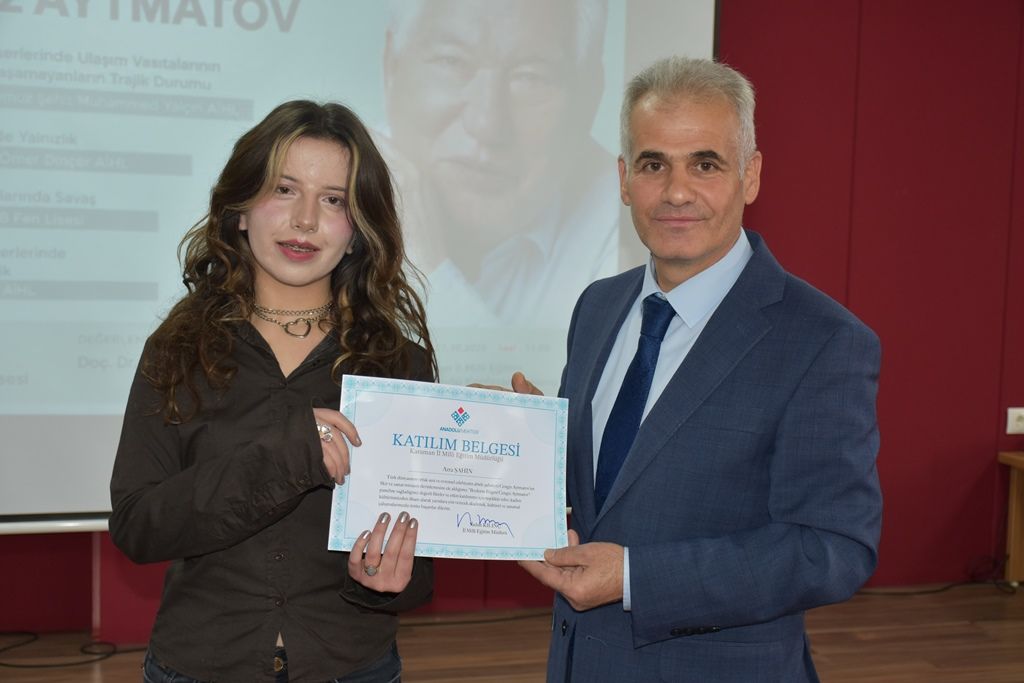 Cengiz Aytmatov’un Eserleri Anadolu Mektebi Panelinde Ele Alındı