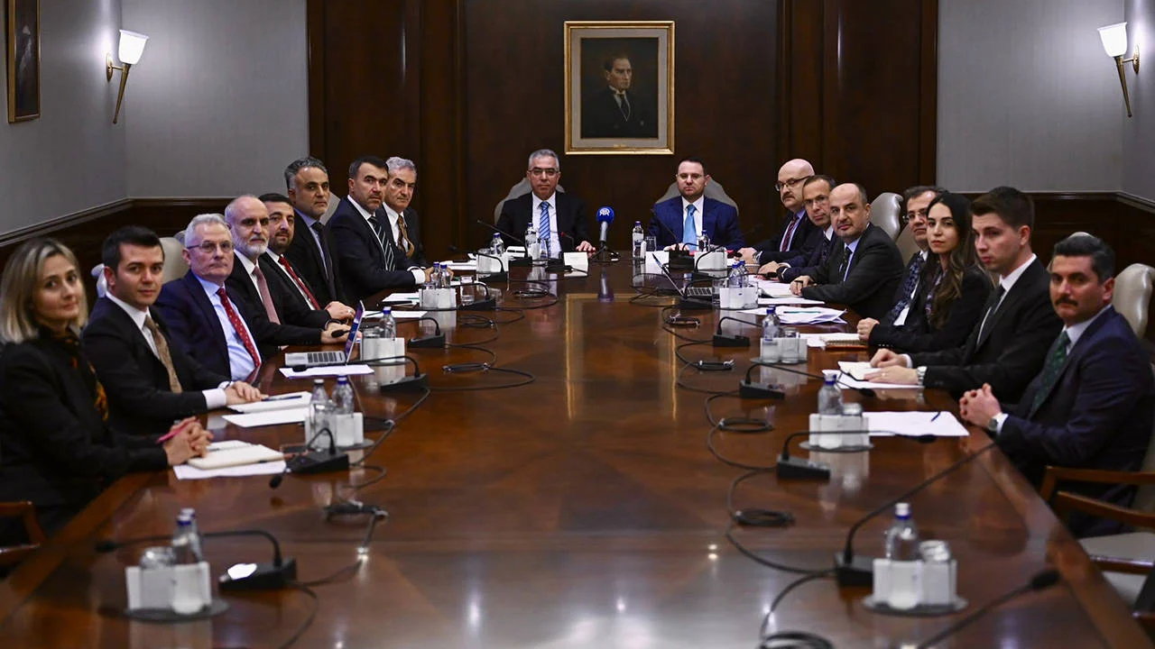 Adalet Bakanı Akın Gürlek'ten 'yeni Anayasa' çağrısı: Anayasa ülkemize dar gelmektedir