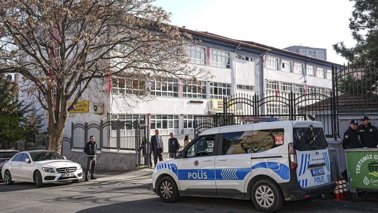 Okullarda yeni tedbirler alındı: İçişleri Bakanı duyurdu