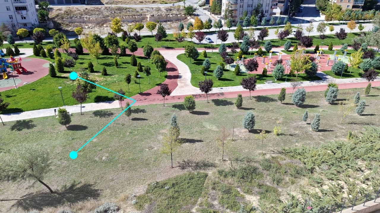 Piri Reis Vadisi Parkı'nda Mülkiyet Çıkmazı: Bir Tarafı Bakımlı, Diğer Tarafı Kuruyor