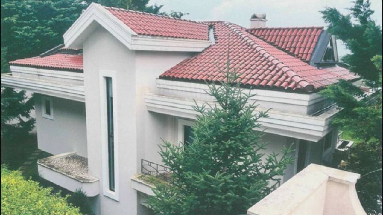 Sermaye piyasası soruşturması sürüyor: Yarız ve Turhan’a ait 1,2 milyar değerindeki villalara el konuldu