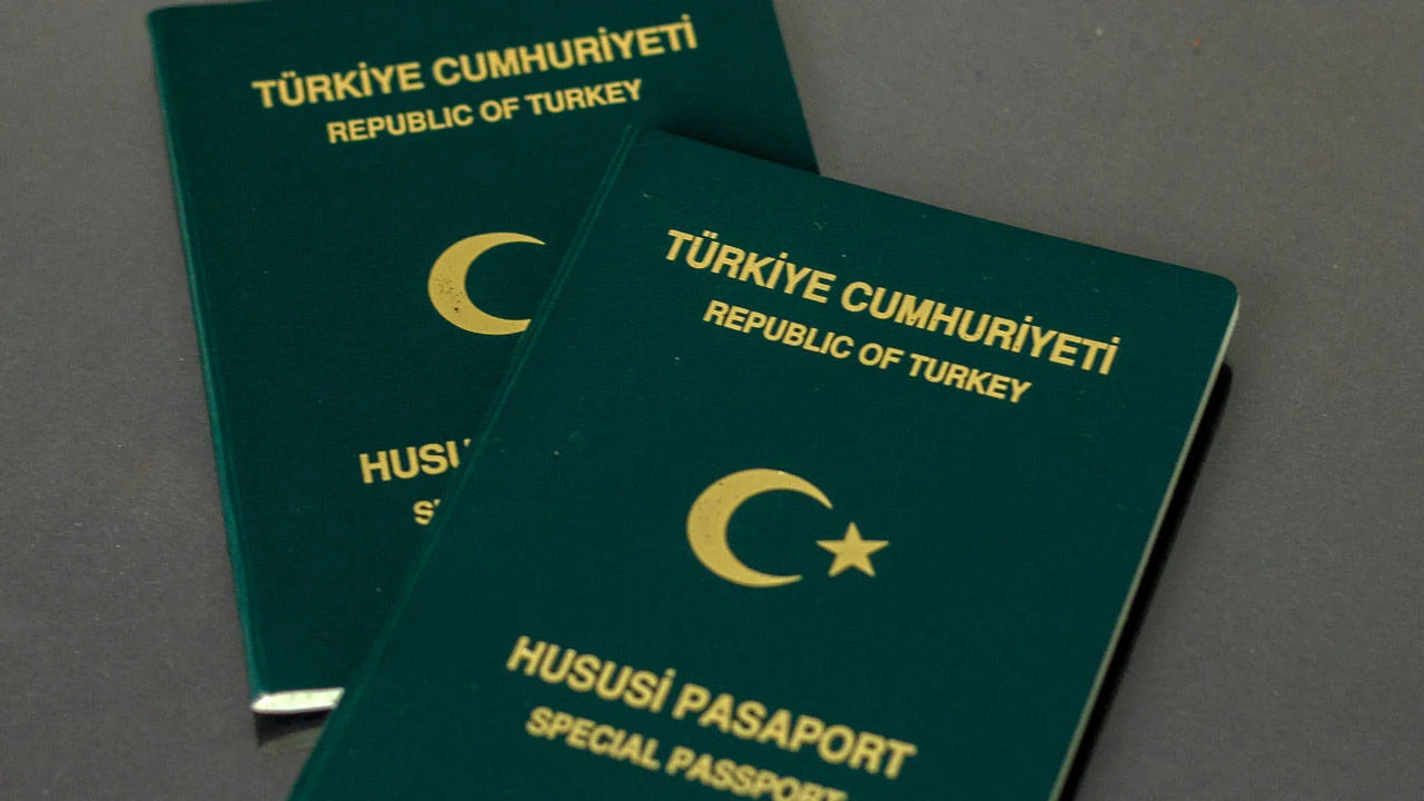 Yeşil pasaportun kapsamının genişlemesi için kanun teklifi verildi