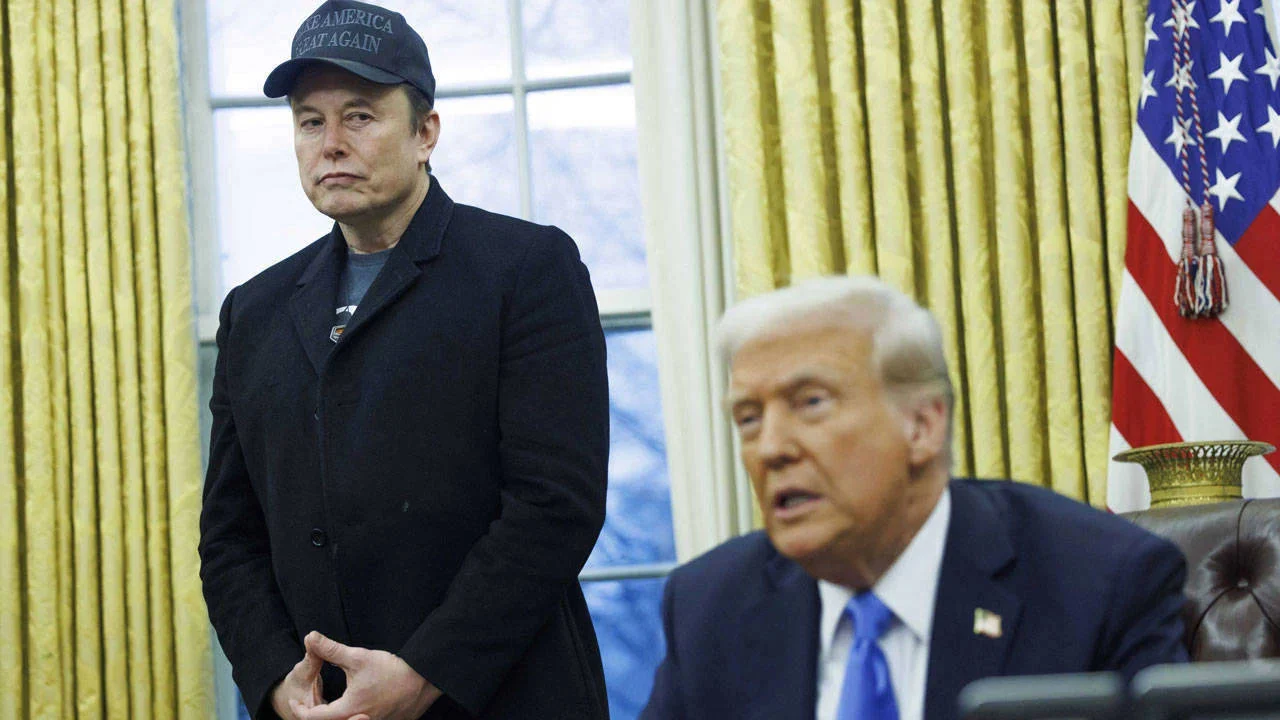 CNN: Musk, 276 milyon dolarlık bağışla Cumhuriyetçilerin ara seçimlerde en büyük destekçisi oldu