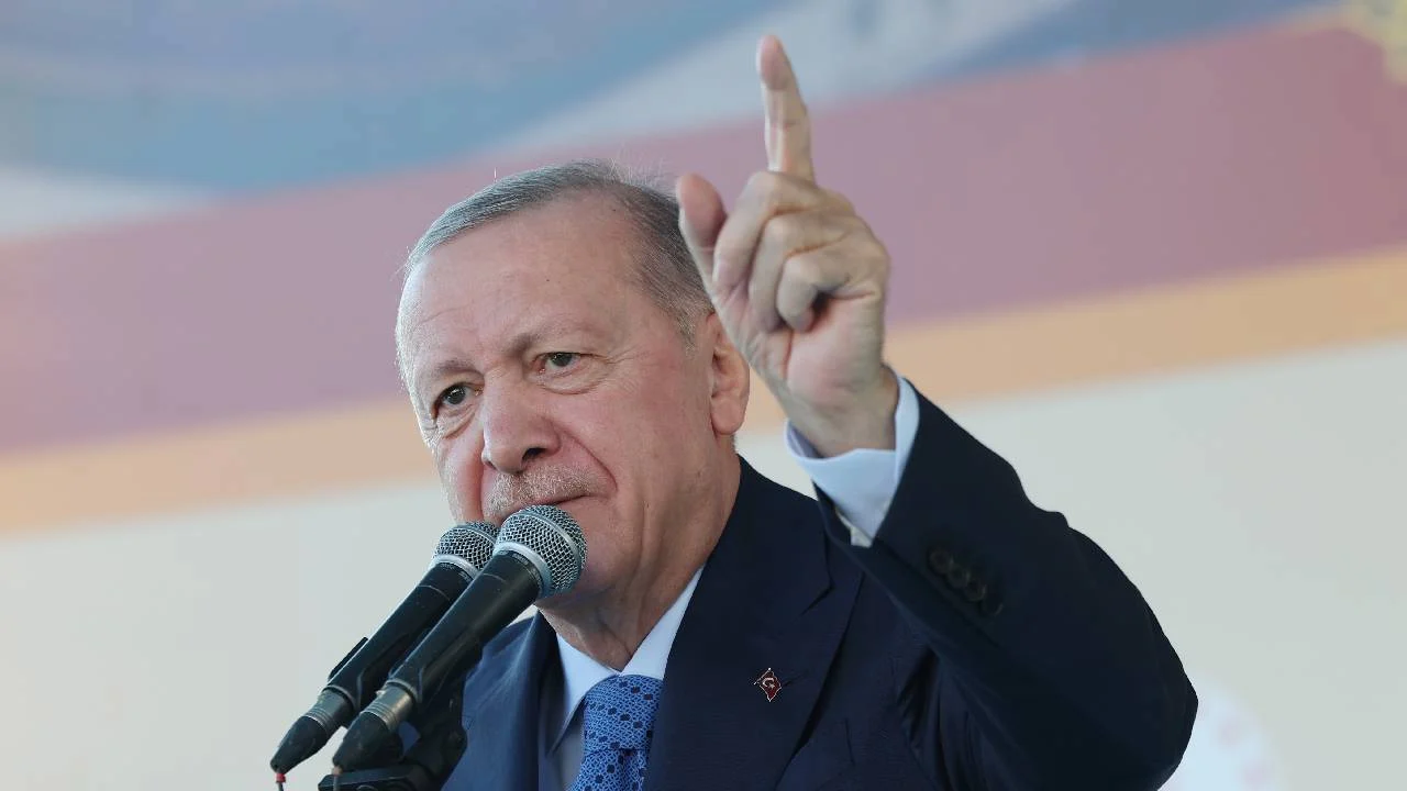Erdoğan'dan fon soruşturması açıklaması: "Her kim haksız kazanç elde etmişse bunun hesabını adalete versin"