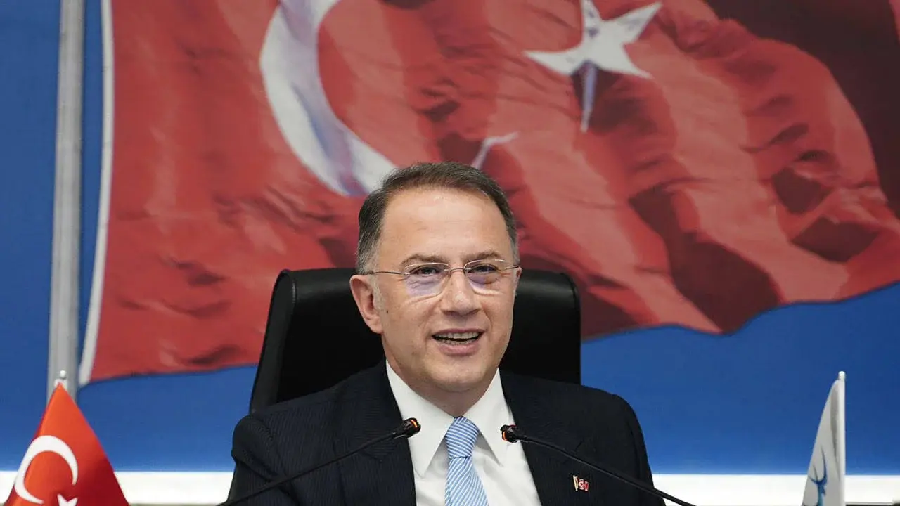 Tutuklu Beylikdüzü Belediye Başkanı Mehmet Murat Çalık hangi partide kalacağını açıkladı