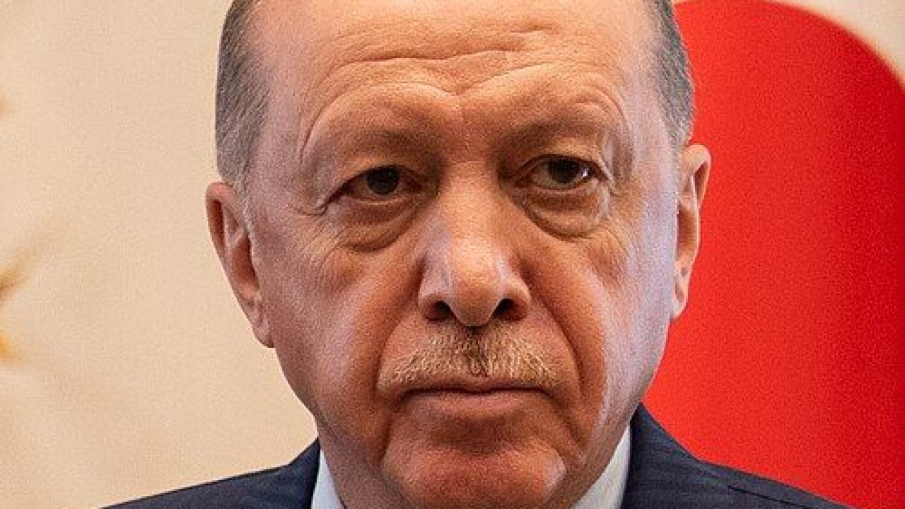 Cumhurbaşkanı Erdoğan'dan emeklilere yeni düzenleme müjdesi: Sene sonuna kadar meclise gelecek