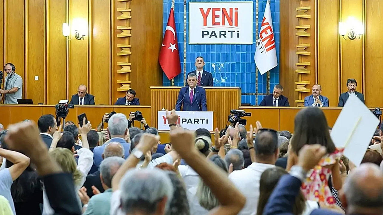 YENİ Parti’den saha raporu: Sokağın tek gündemi kriz
