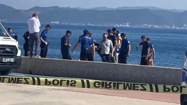 Sahilde Peş Peşe 3 Ceset Bulundu