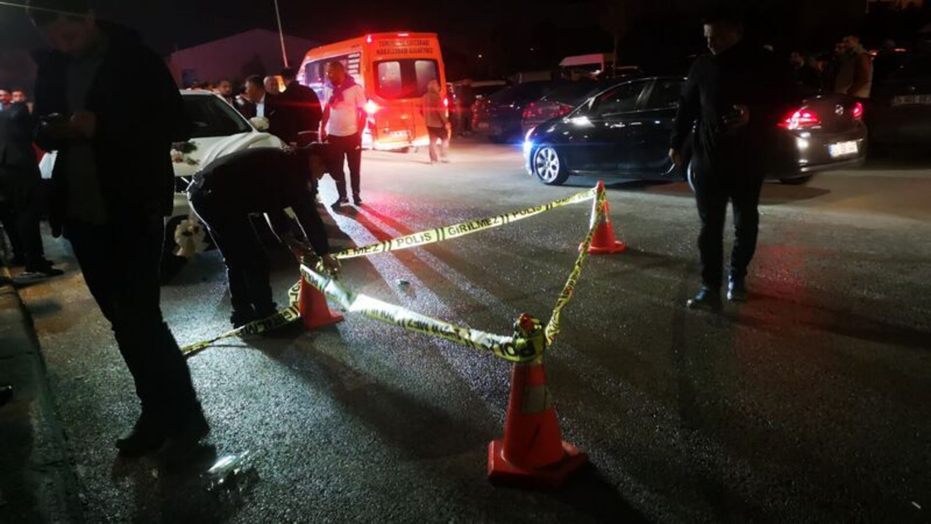 Kavgayı ayırmak isteyen kadın öldü
