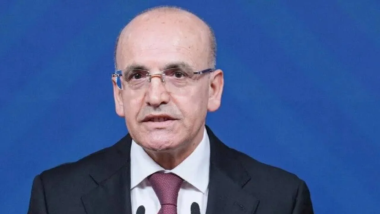 Mehmet Şimşek'ten fon krizi açıklaması: "Sistemik bir problem yok"