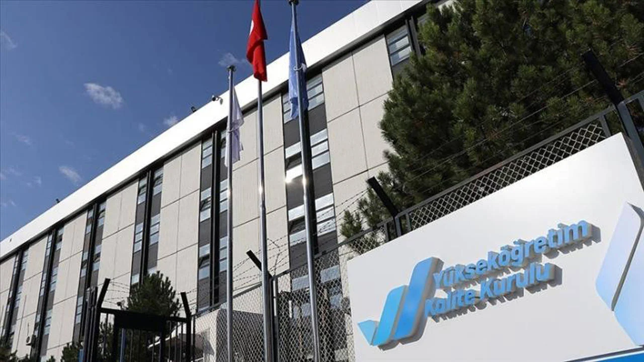 'Kalitesiz' kalite kontrolü: Yetki derneklere devredildi
