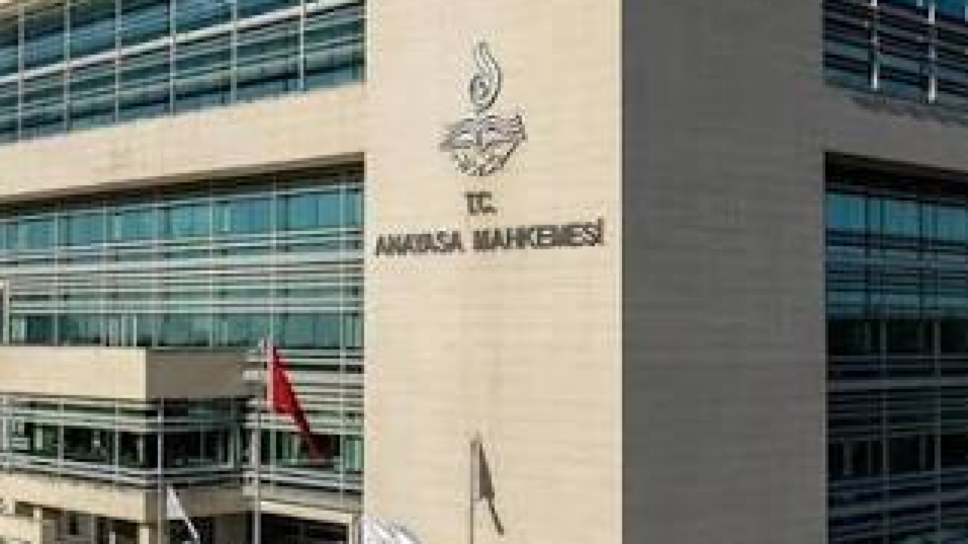 AYM’de seçim süreci bugün başlıyor