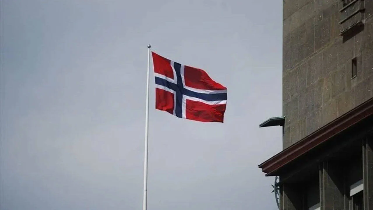 Norveç'ten akıllı gözlük kullanımını yasaklama adımı