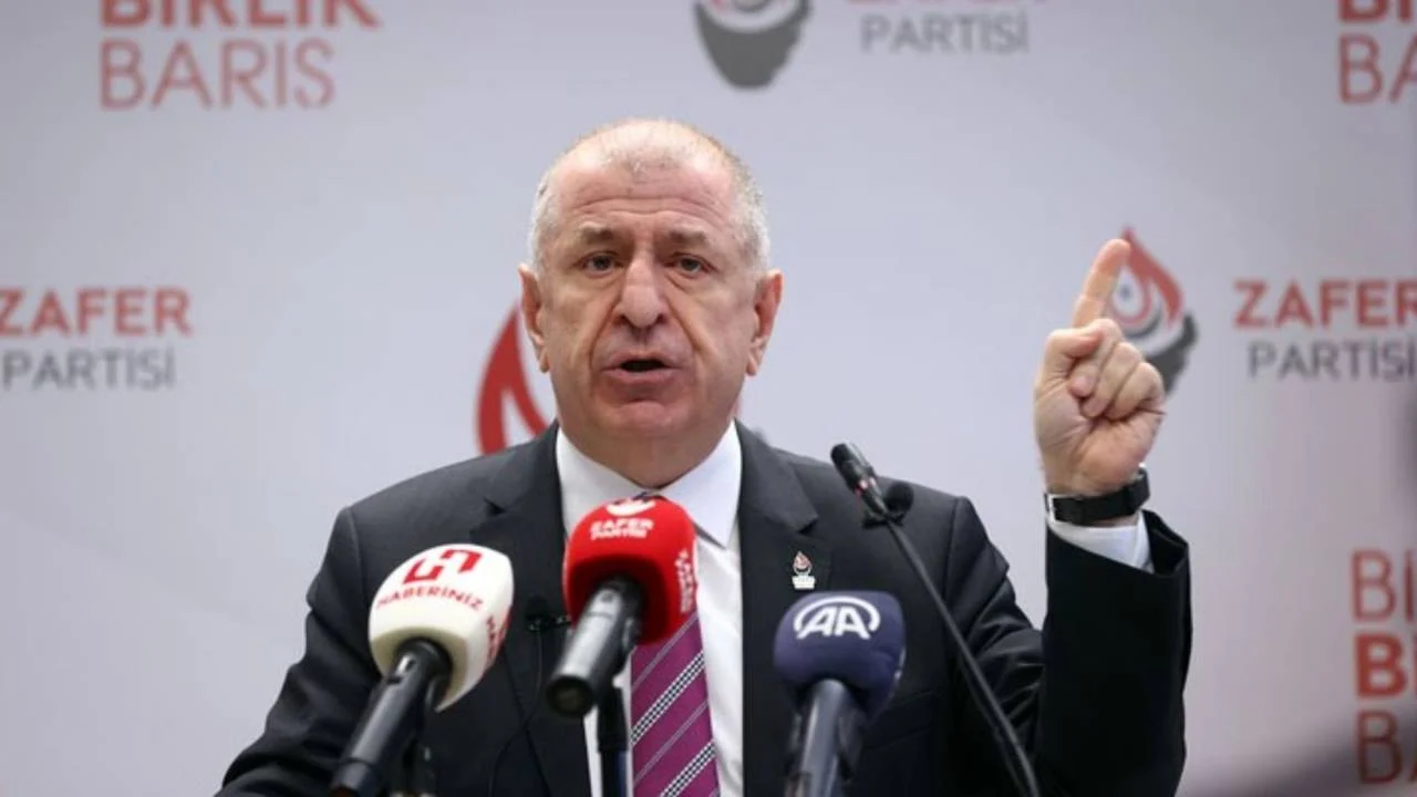 Ümit Özdağ'dan fon iddiası: Bir devlet görevlisinin banka işlemi şüpheli bulunmuş