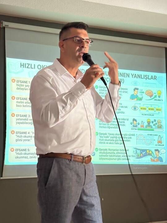 Ekrem Eren’den Karaman Fatih Lisesinde anlayarak hızlı okuma eğitimi verildi