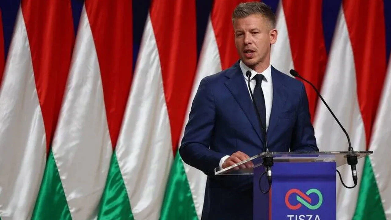 Macaristan'da savaş uçağı düştü: Başbakan Magyar'dan açıklama