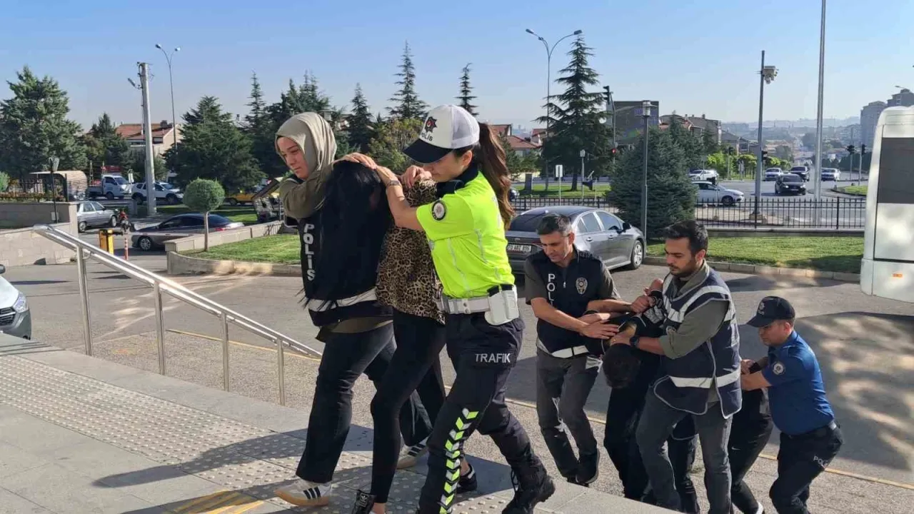 Karaman’da "Sokaklar Güvende" operasyonunda 10 şüpheli tutuklandı