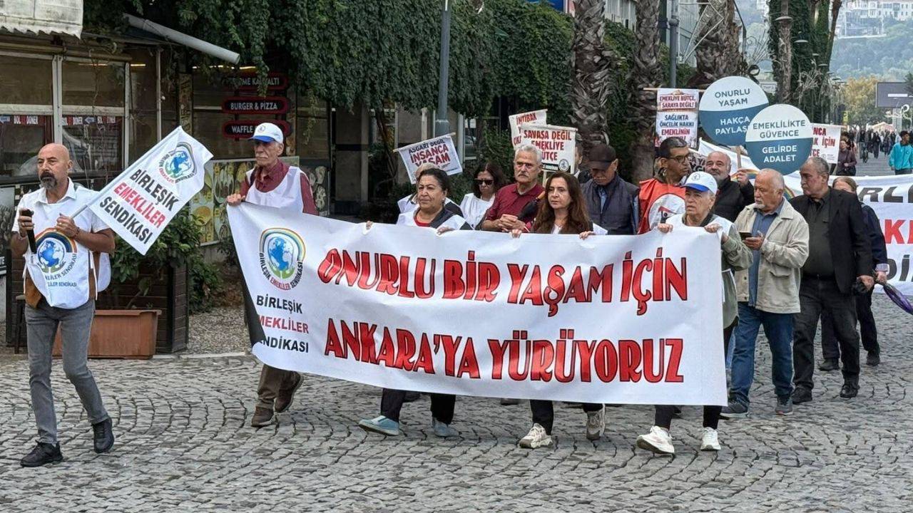 Emekliler İzmir’den Ankara’ya yürüyüş başlattı: "İnsanca yaşam istiyoruz"