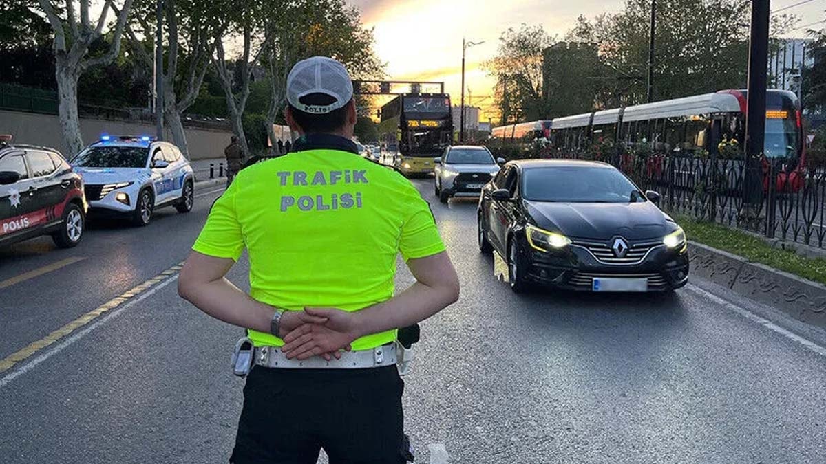 İstanbul’da bugün bazı yollar trafiğe kapatılacak: Saat 06.00’da başlıyor