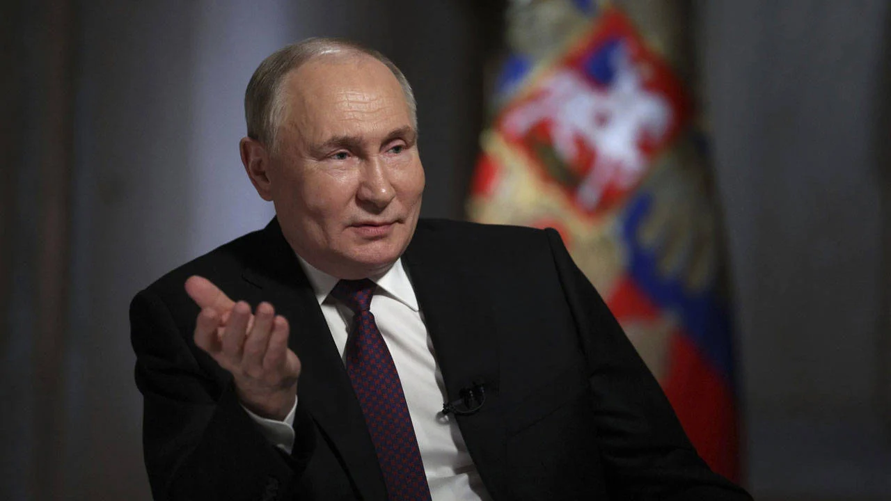 Rusya'da Duma seçimlerini Putin'in Birleşik Rusya partisi kazandı