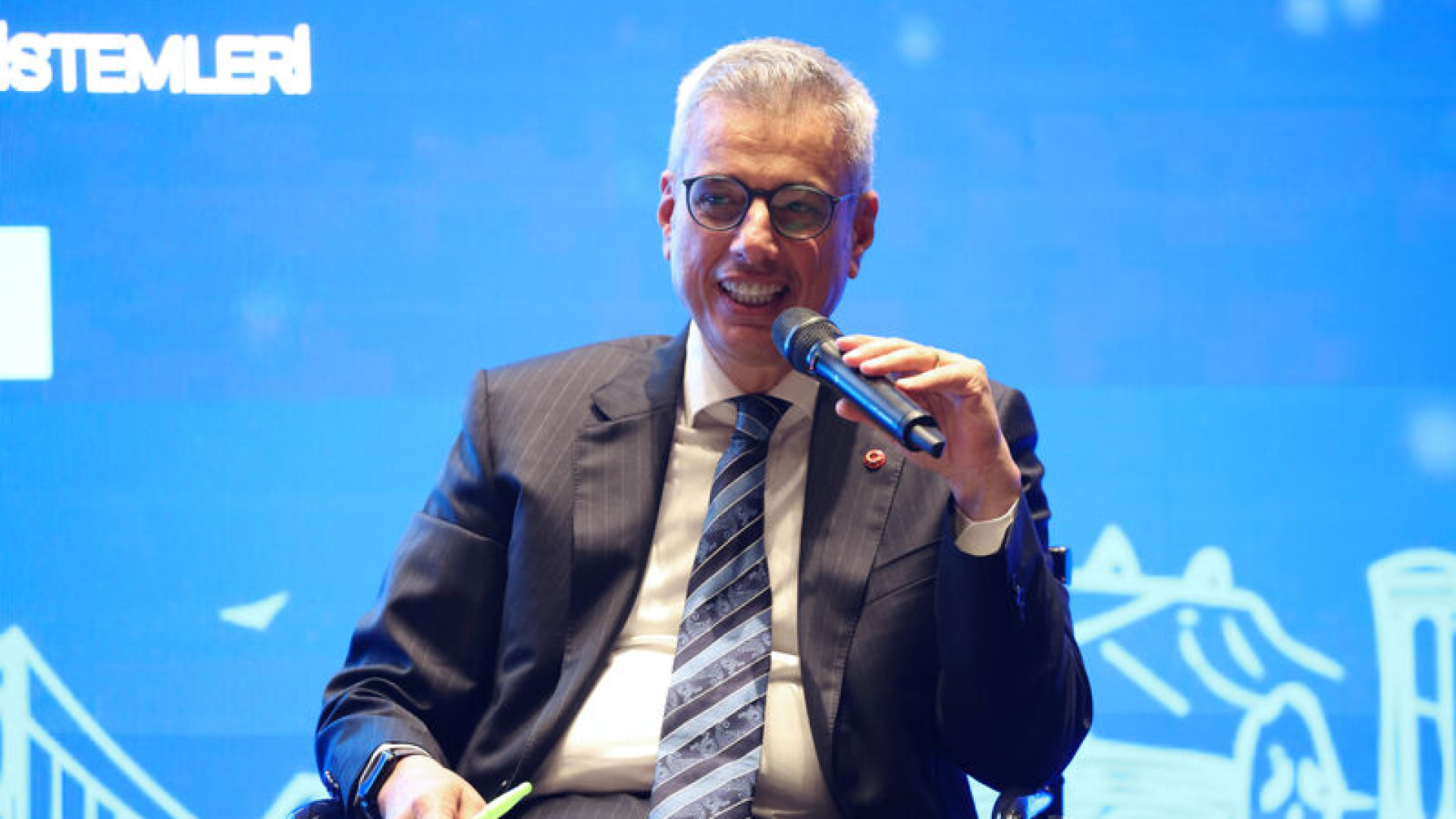 Gençlere çağrı: Korkmayın, icat çıkartın!
