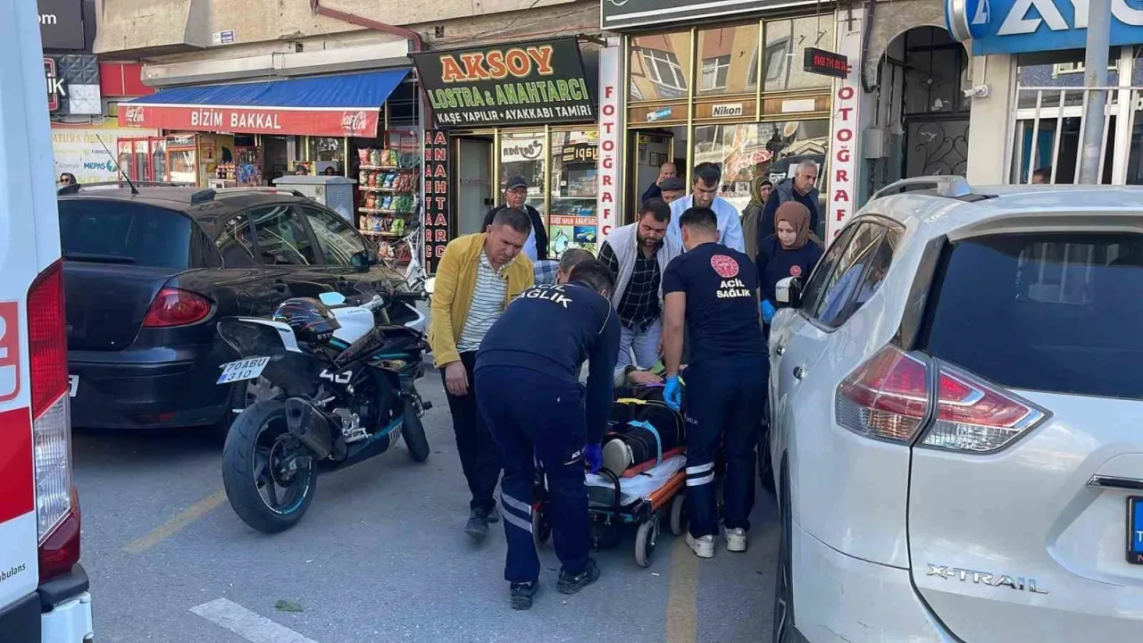 Karaman’da Motosiklet SUV Araca Çarptı: 1 Yaralı