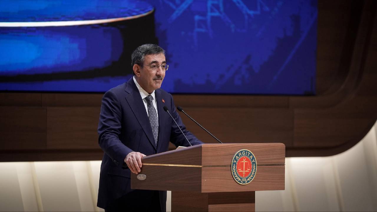 Cumhurbaşkanı Yardımcısı Yılmaz: "Terör 2,3 trilyon dolar gibi bir kayba yol açmıştır"