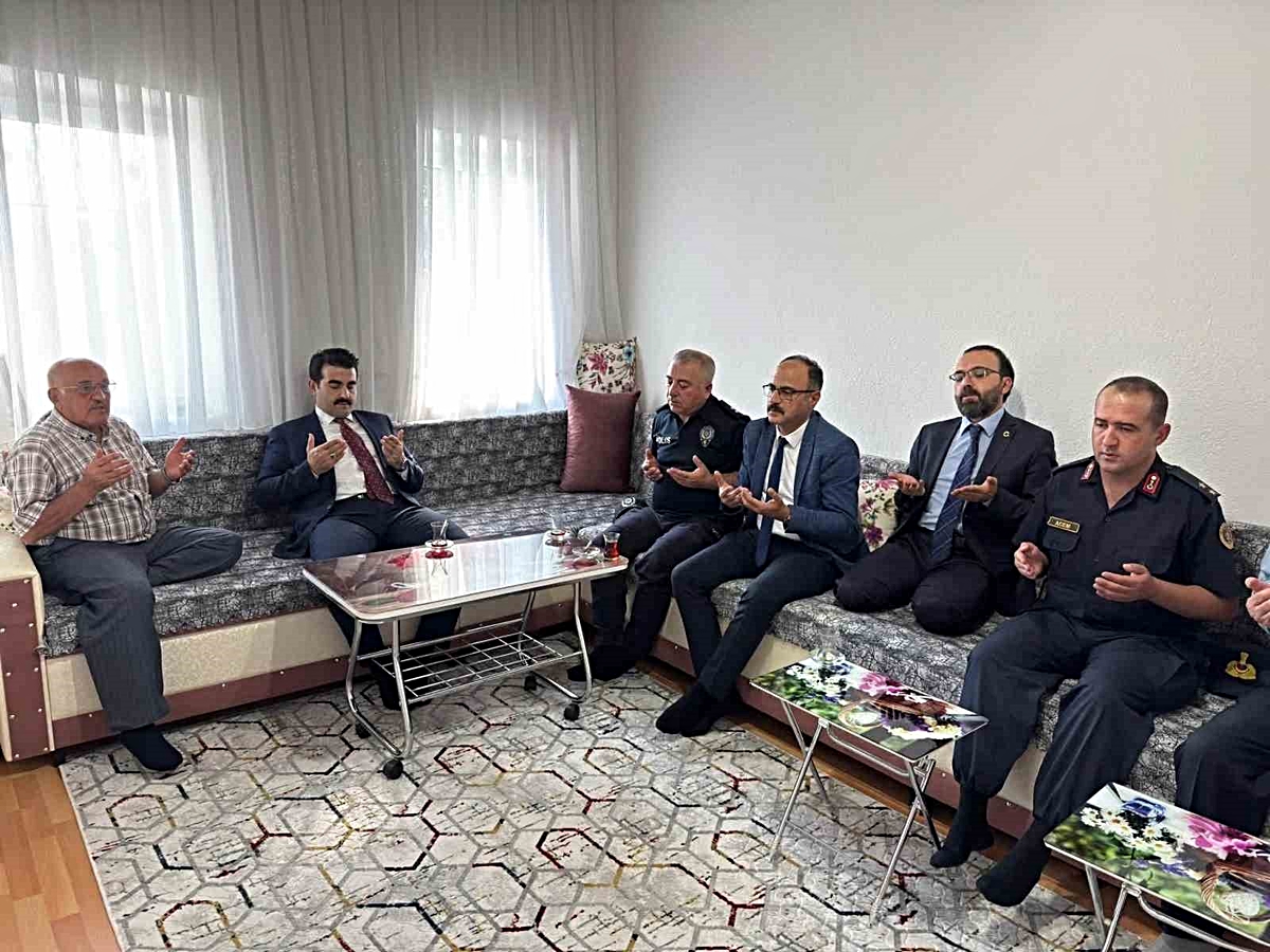 Tomarza’da Gaziler Günü’nde anlamlı ziyaret