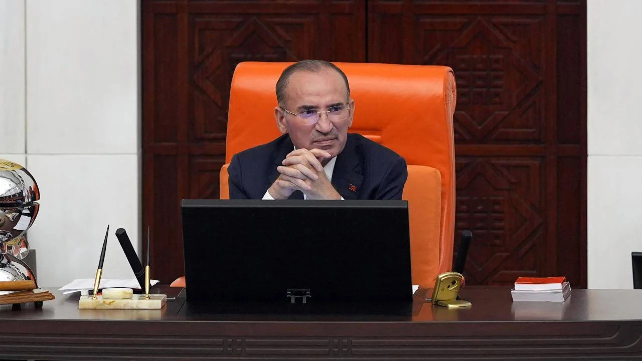 AKP'li Bozdağ, TBMM Başkanvekilliği görevinden istifa etti