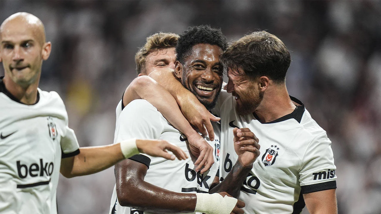 Beşiktaş hem çaldı hem oynadı