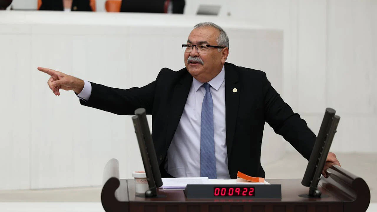 YENİ Partili Bülbül'den Bakan Gürlek'e 2 Nolu Baro Başkanı'nın 'torpil' itirafına ilişkin soru önergesi