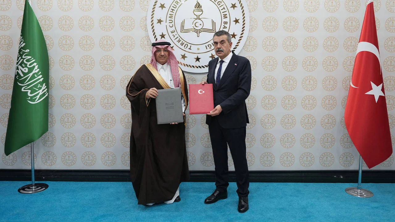 Türkiye ile Suudi Arabistan arasında eğitim işbirliği anlaşması imzalandı