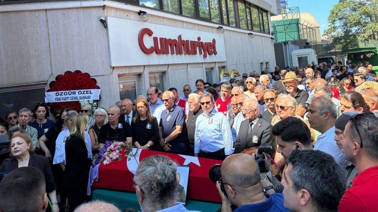 Gazeteci Şükran Soner son yolculuğuna uğurlanıyor