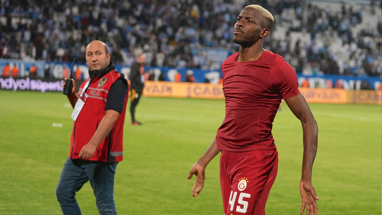 Victor Osimhen için 130 milyon euroluk teklif
