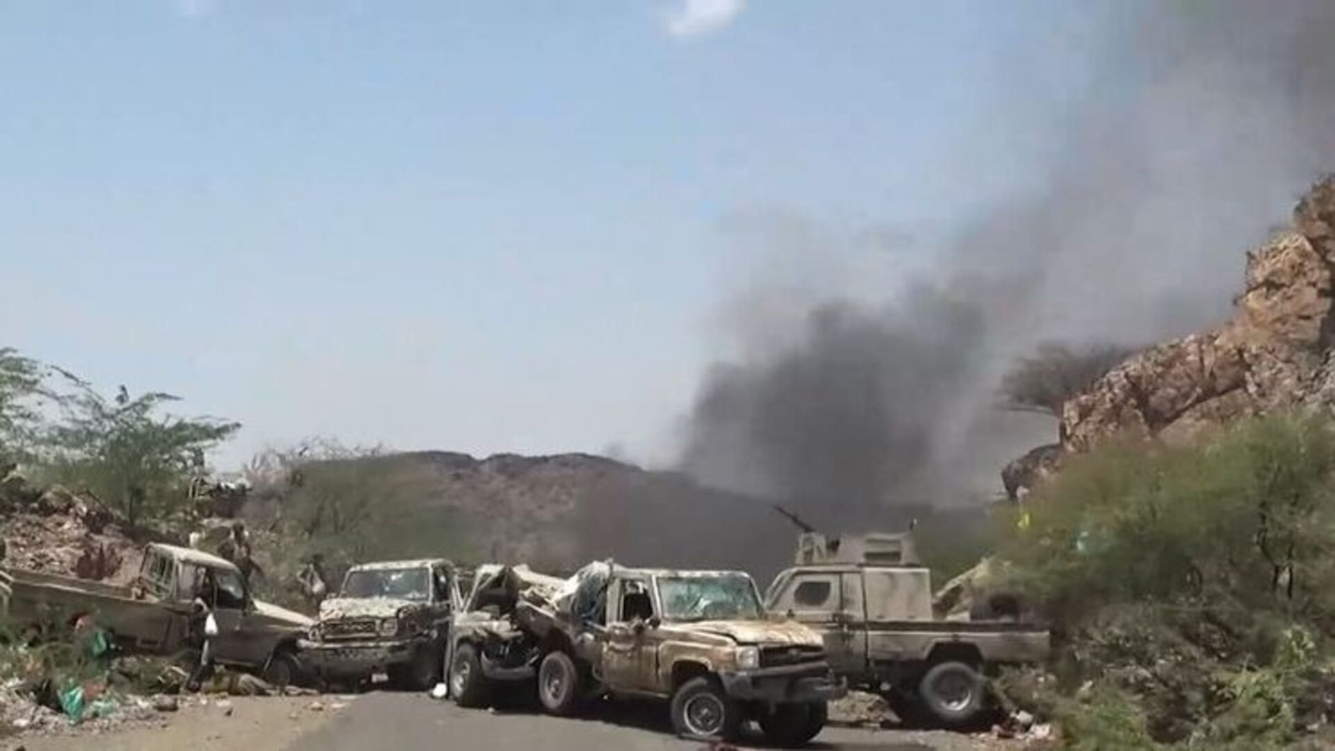 Çatışmalar şiddetlendi, Yemen'de binlerce kişi etkilendi