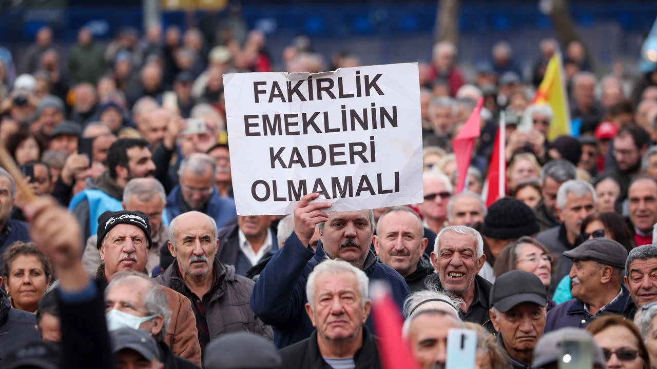 Yedi deryada da yıkansa yetmez