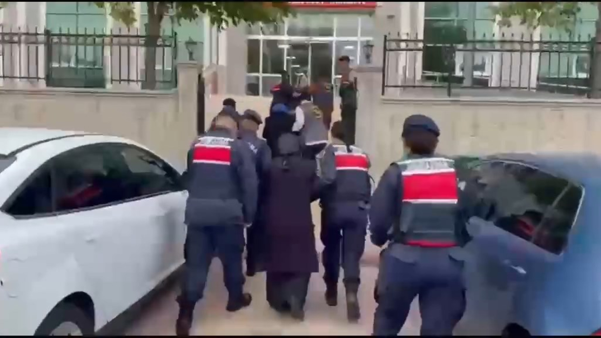 Çelişkili ifadeler dikkat çekti! Fadime'nin yengesi ile ağabeyi tutuklandı!