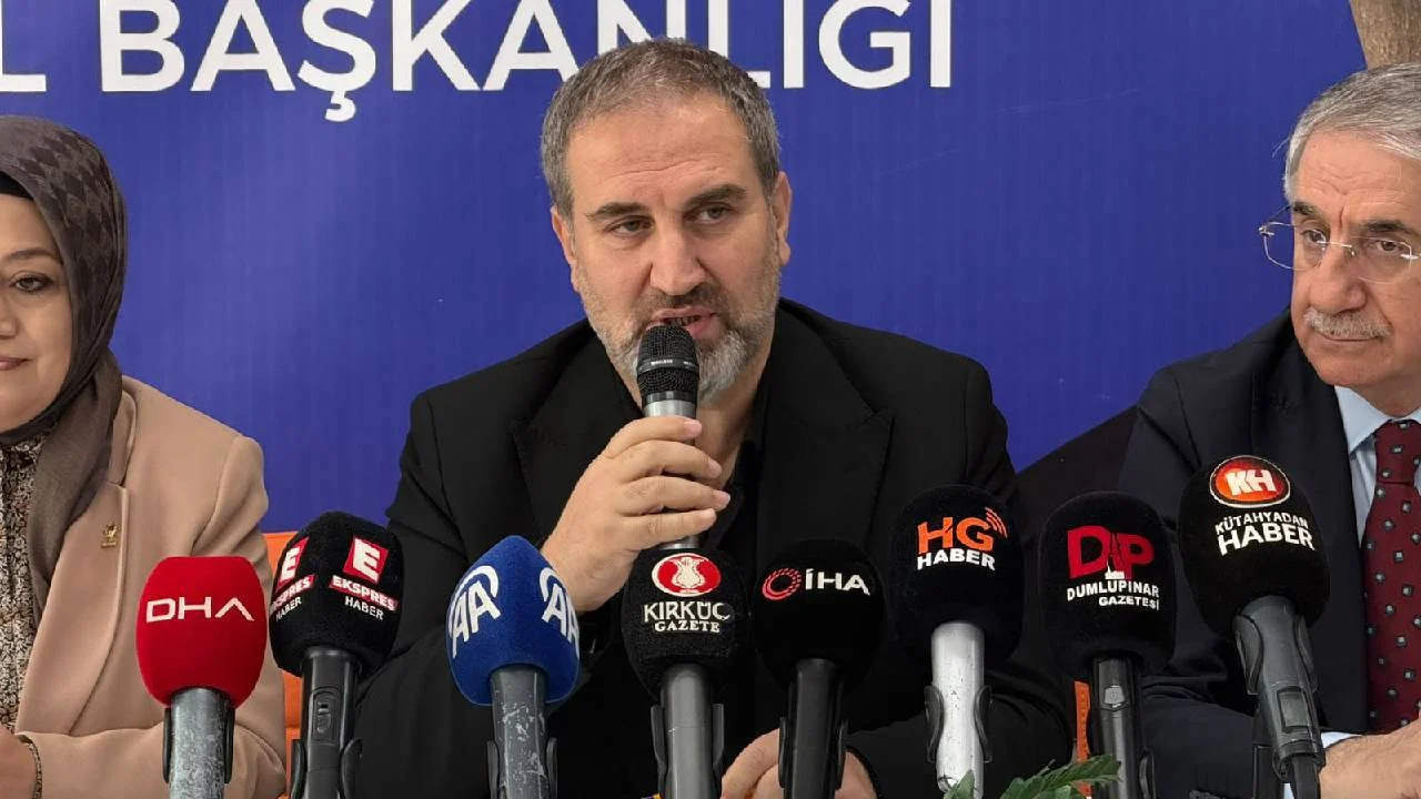 AKP Genel Başkan Yardımcısı Şen'den fon vurgunu açıklaması: "Erdoğan'a böyle bir yanlış yapılamaz"
