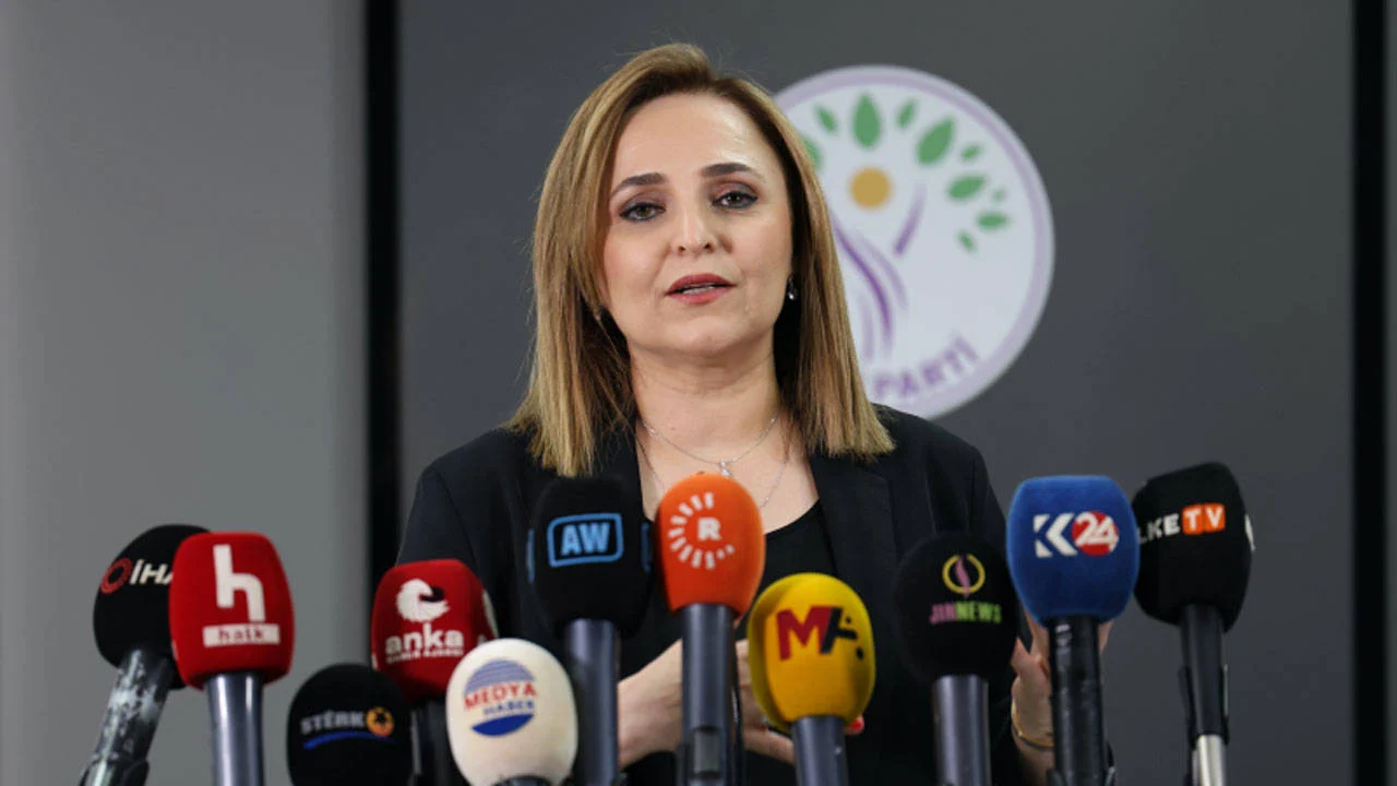 DEM Parti'den cumhurbaşkanı adaylığı ve seçim sorularına yanıt