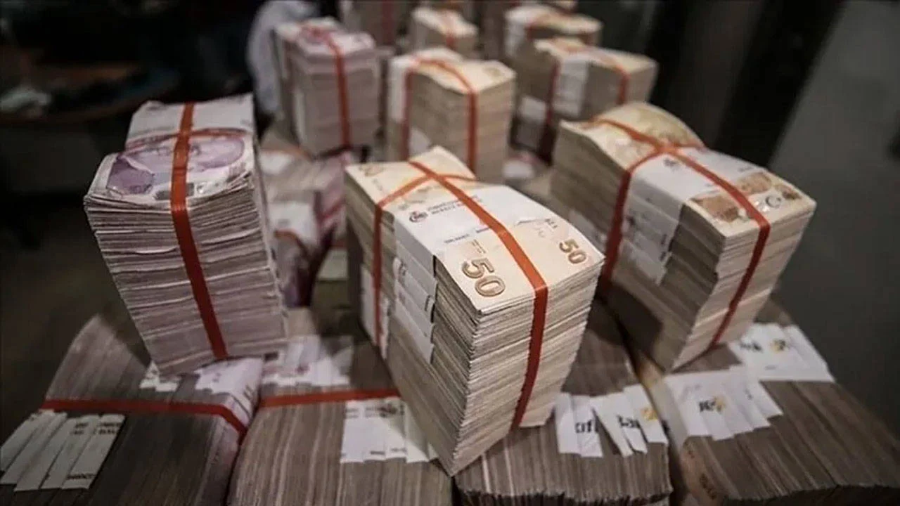 KKM bakiyesinde sona yaklaşıldı, tüketici kredileri 3,4 trilyon lirayı aştı