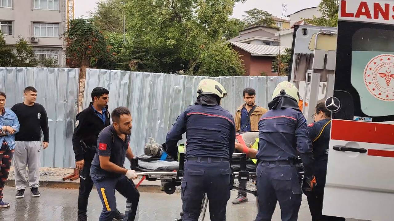 Fatih'te iş kazası: 1’inci kattan düşen işçi ağır yaralandı