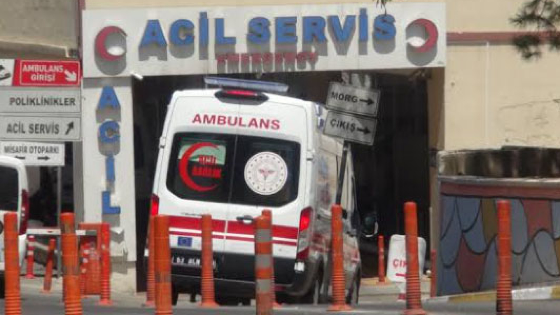 Liseli kız öğrenci evde ölü bulundu