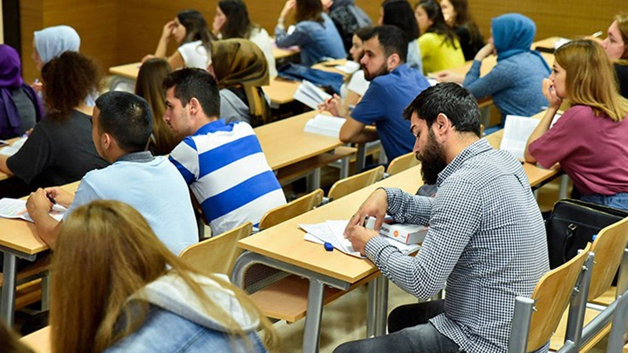 Üniversitelerde atama ve yükselmede kriterler değişiyor: Yeni şartlar belli oldu