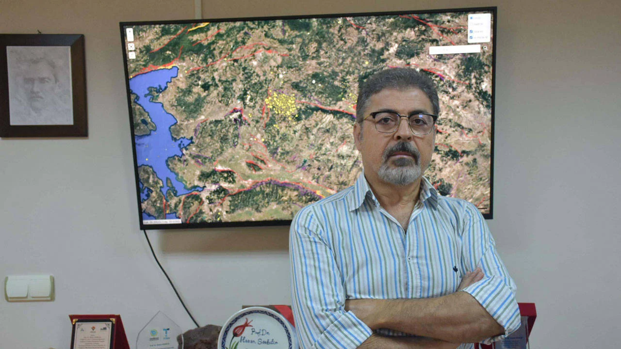 Hasan Sözbilir'den deprem uyarısı: "Şanlıurfa'daki sarsıntı sürpriz değil"
