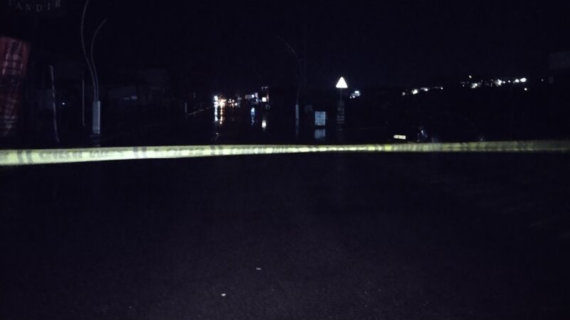 Şile'de cadde ulaşıma kapandı