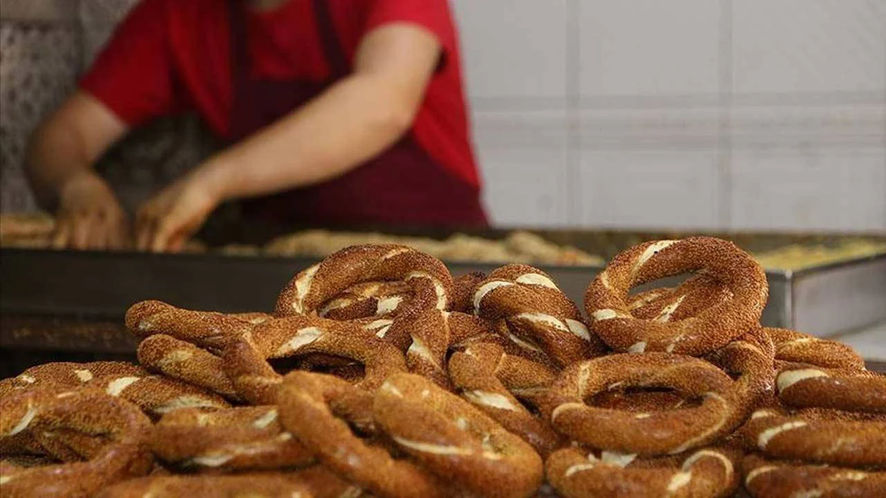 İstanbul'da simide zam geldi